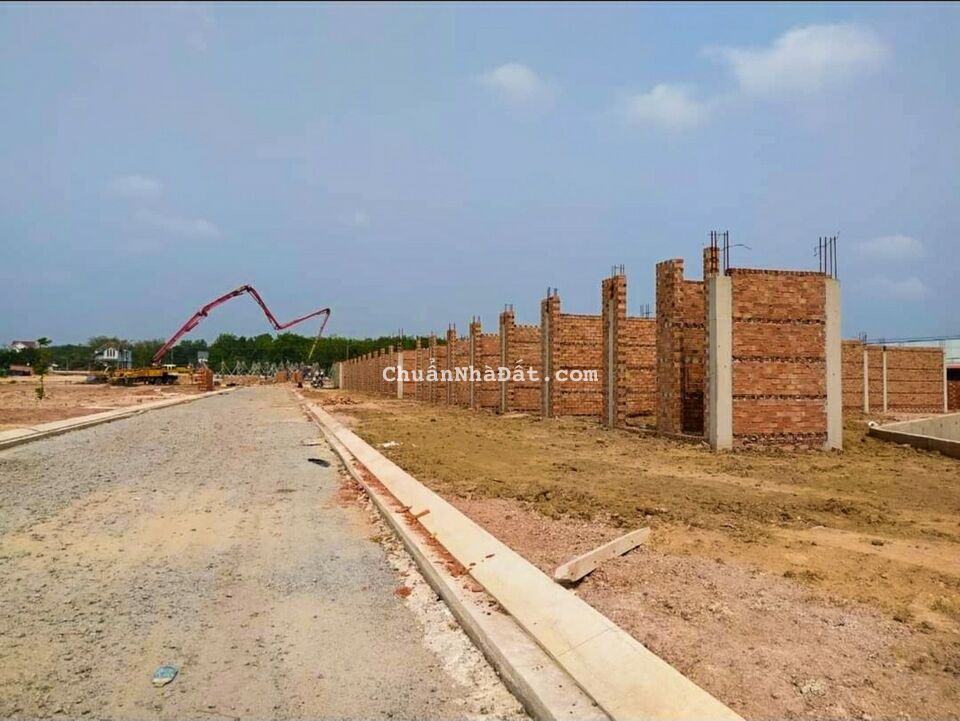 Mở bán 500 lô đất ngay KCN Tân Bình, mặt tiền đường ĐT 741, giá 990 triệu/nền