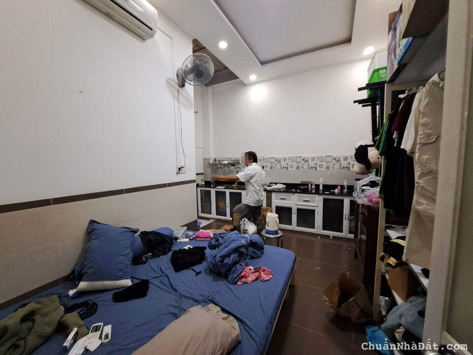 Nhà Mặt Tiền Đường Nguyễn Thái Sơn Phường 5 Quận Gò Vấp DT;70 m2, 15 tỷ 1,