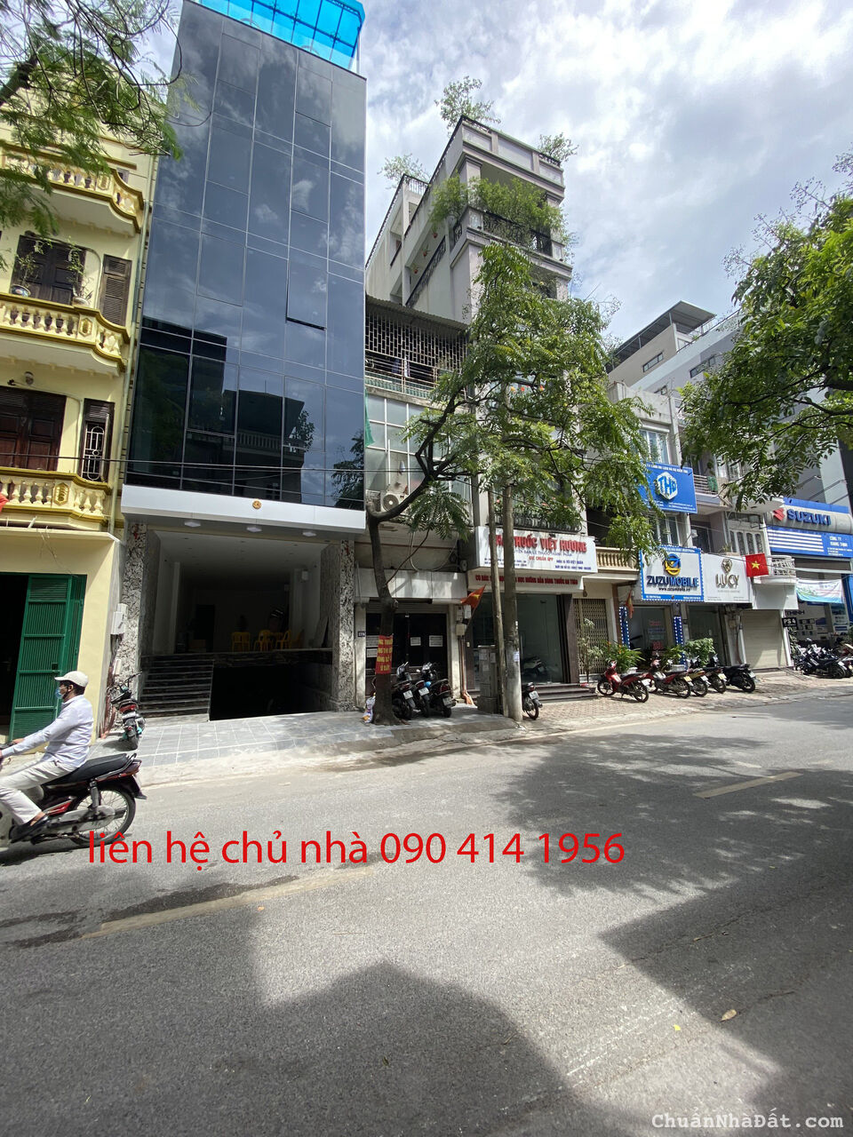 Chính chủ cho thuê văn phòng, Công ty, Ngân Hàng, spa, làm tóc Tại 300 Phố Vọng (NHÀ CÓ HẦM ĐỂ XE)