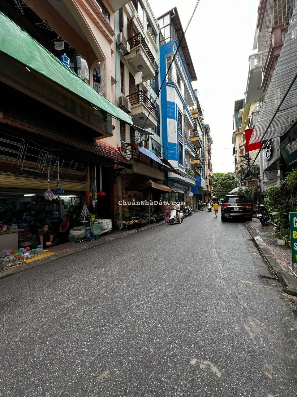 LÊ THANH NGHỊ, Q. HAI BÀ TRƯNG, 51M2,5 T, 4 NGỦ,MẶT TIỀN RỘNG. 