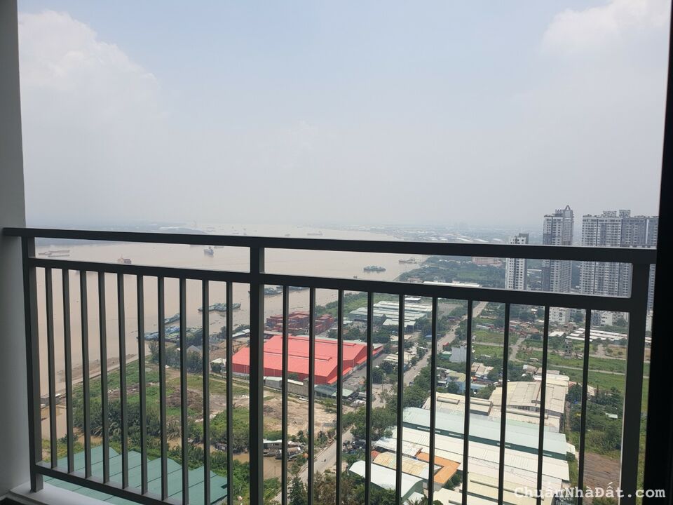 Bán nhanh căn hộ Q7 SaiGon Riverside 66m2 view đẹp tầng cao giá chỉ 2,750 tỷ full thuế phí