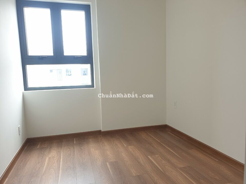 Bán nhanh căn hộ Q7 SaiGon Riverside 66m2 view đẹp tầng cao giá chỉ 2,750 tỷ full thuế phí