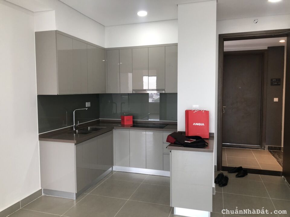 Bán nhanh căn 90m2 River Panorama Quận 7 view sông giá chỉ 3,6 tỷ full thuế phí