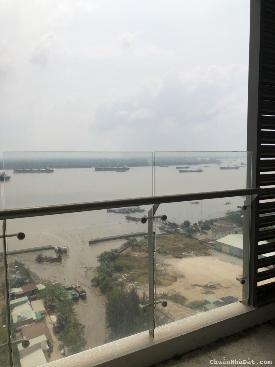 Cho thuê nhanh căn 69m2 An Gia Riverside view sông giá 9tr/ tháng có máy lạnh và rèm cửa