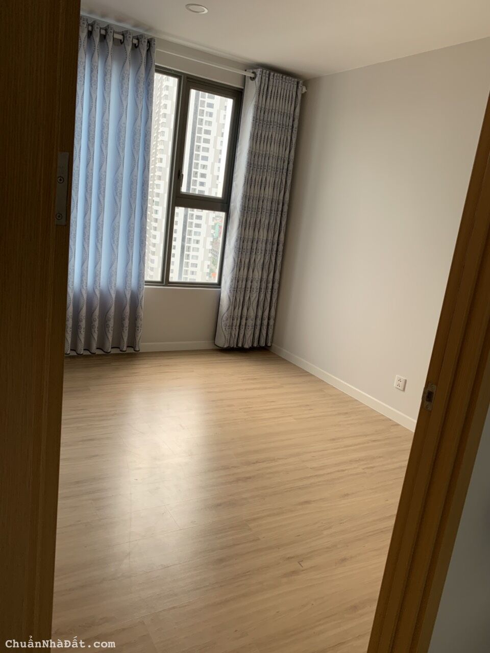 Cho thuê nhanh căn 98m² An Gia Riverside căn góc giá 12tr/ tháng có máy lạnh và rèm cửa