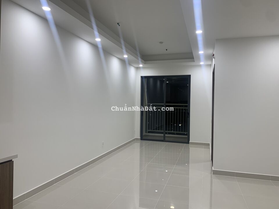 Cho thuê nhanh căn 55m2 Q7 SaiGon Riverside Đào Trí giá chỉ 7,5tr/ tháng có máy lạnh và rèm