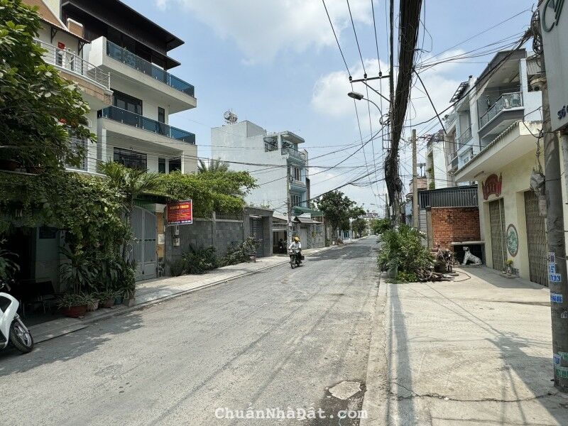 Bán nhà Mặt tiền Linh Đông dưới 20 tỷ, 155m2, Lô góc 2 mặt tiền, 10x15.5m, chỉ 12.9 tỷ