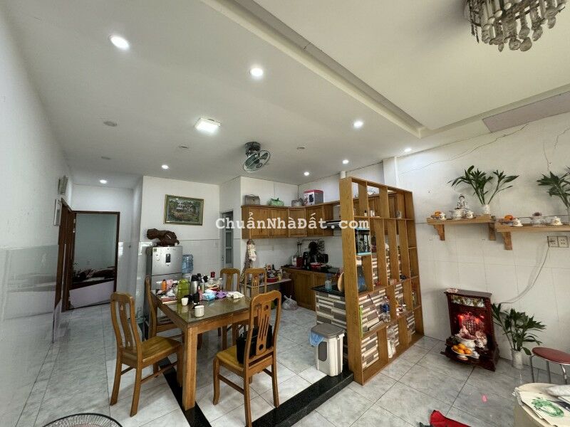 Bán nhà Mặt tiền Linh Đông dưới 20 tỷ, 155m2, Lô góc 2 mặt tiền, 10x15.5m, chỉ 12.9 tỷ