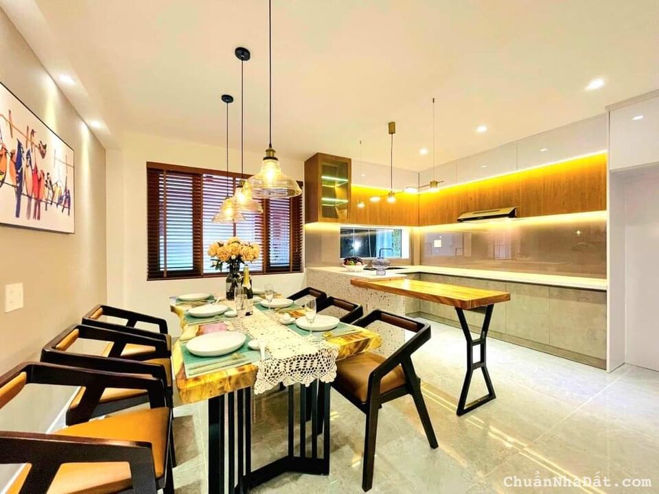 Nhà phố chính chủ , 3 tỷ , 2 lầu + Sân thượng , Hiệp thành 43 , Q12 , 5pn 3wc , công nhận 45m2 , tổ