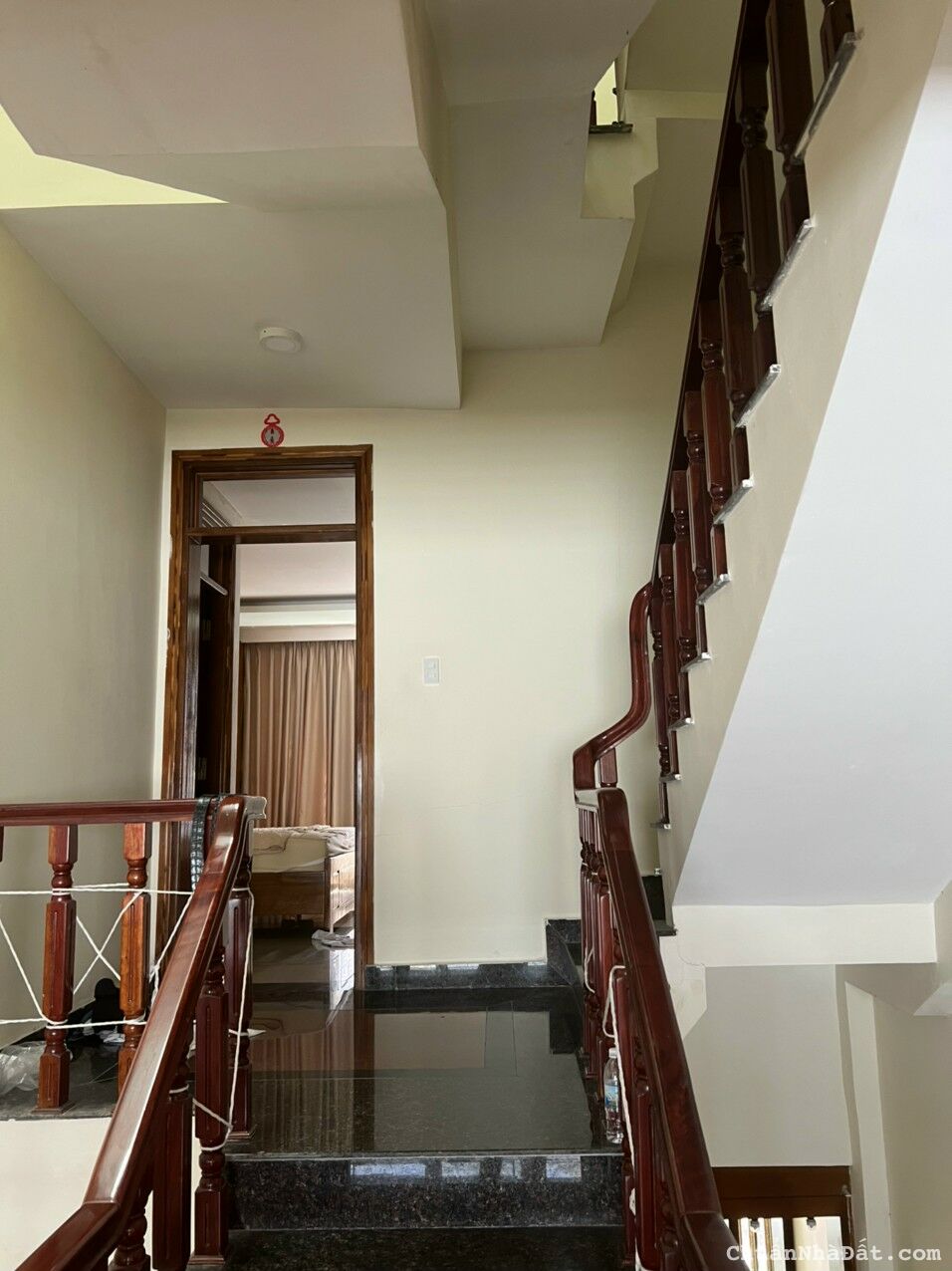 Bán nhà mặt tiền đường Nguyễn Thiết Hùng - Phước Long B - Nha Trang Bán nhà mặt tiền đường Nguyễn Thiết Hùng - Phước Long B - Nha Trang