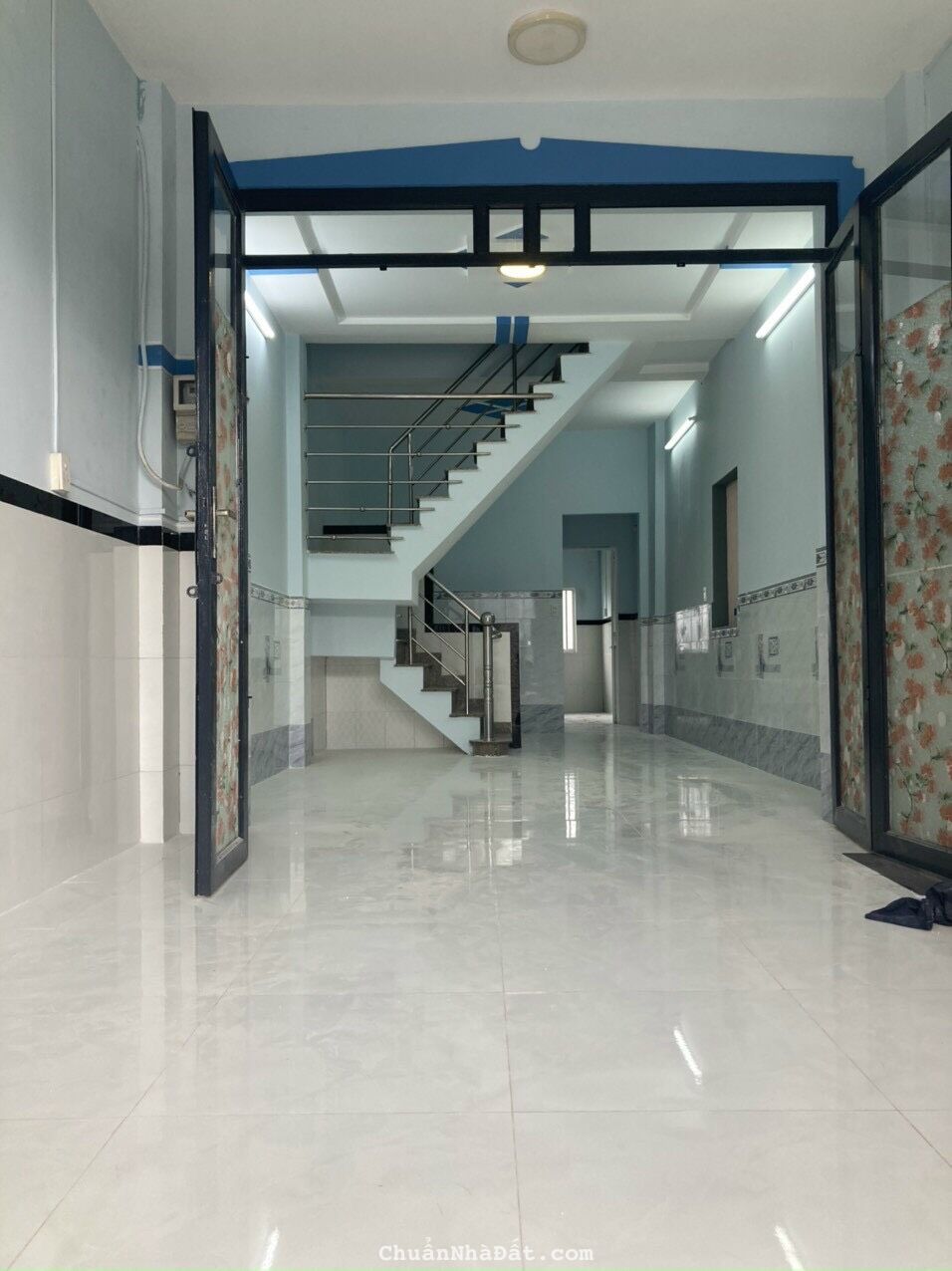 Bán nhà mặt tiền Tân Hiệp 4 - 56m2, trệt 1 lầu - Giá 2 tỷ 150