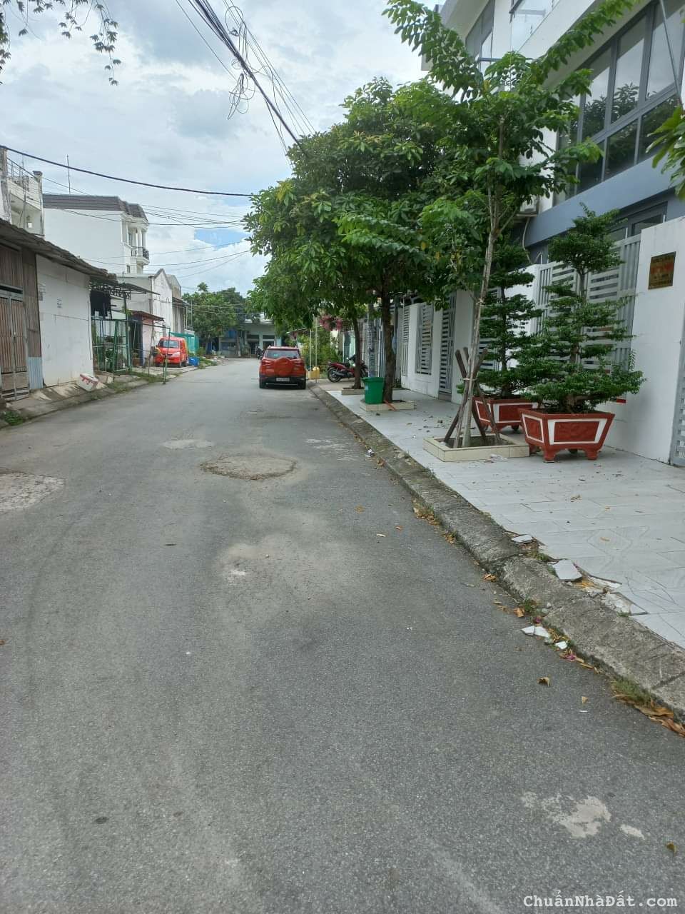 Bán nhà biệt thự ngay Co.opmart Bình Triệu