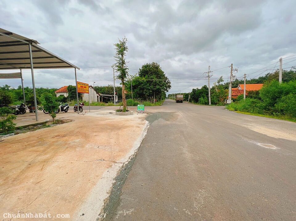 Bán đất Cao Bá Quát 7m7 mặt tiền giá chỉ hơn 1tỷ xíu. Đường lớn. Liên hệ chính chủ. 