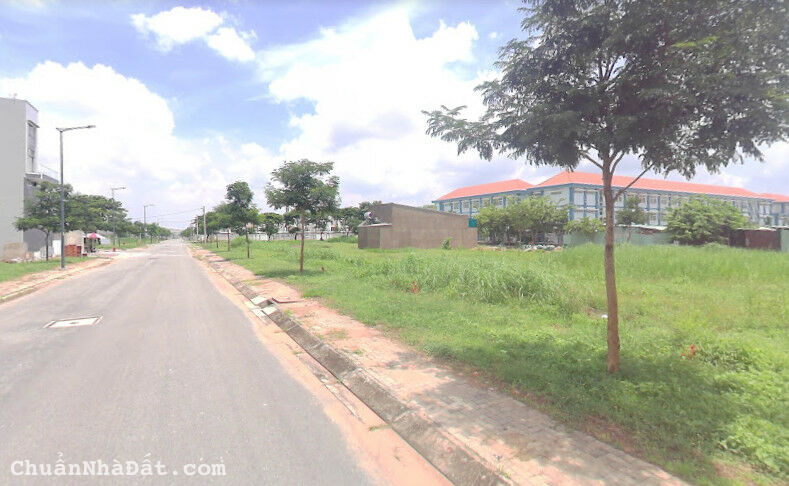 Cần ra nhanh lô đất gần chợ Bà Chòi, xã Long Thới, Nhà Bè. Bao check quy hoạch