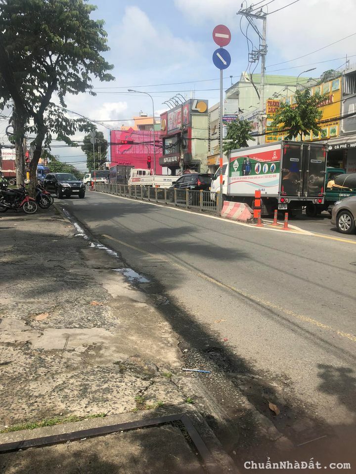 GẤP BÁN ĐẤT MẶT TIỀN GẦN NGÃ 3 MỸ HẠNH. Diện tích: 85m2 giá 1ty2