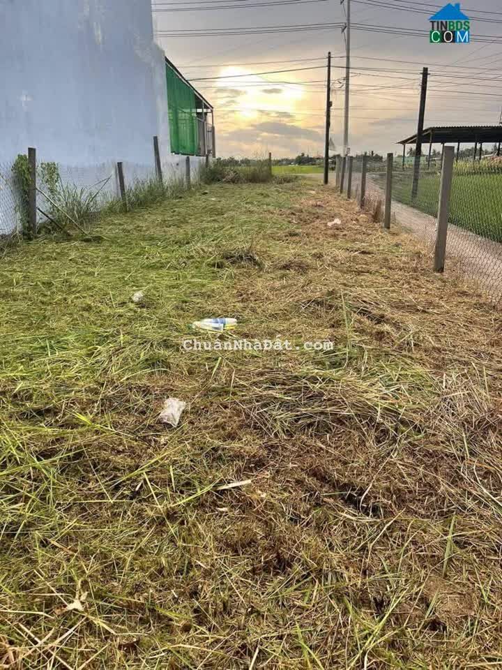 Cần bán Đất full thổ cư, 2 mặt tiền vị trí đẹp ở khu vực Tỉnh Long An