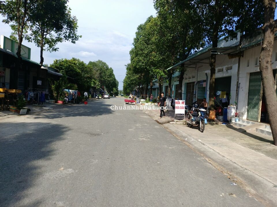 Bán lô đất khu F đối diện khu biệt thự tai bến Cát