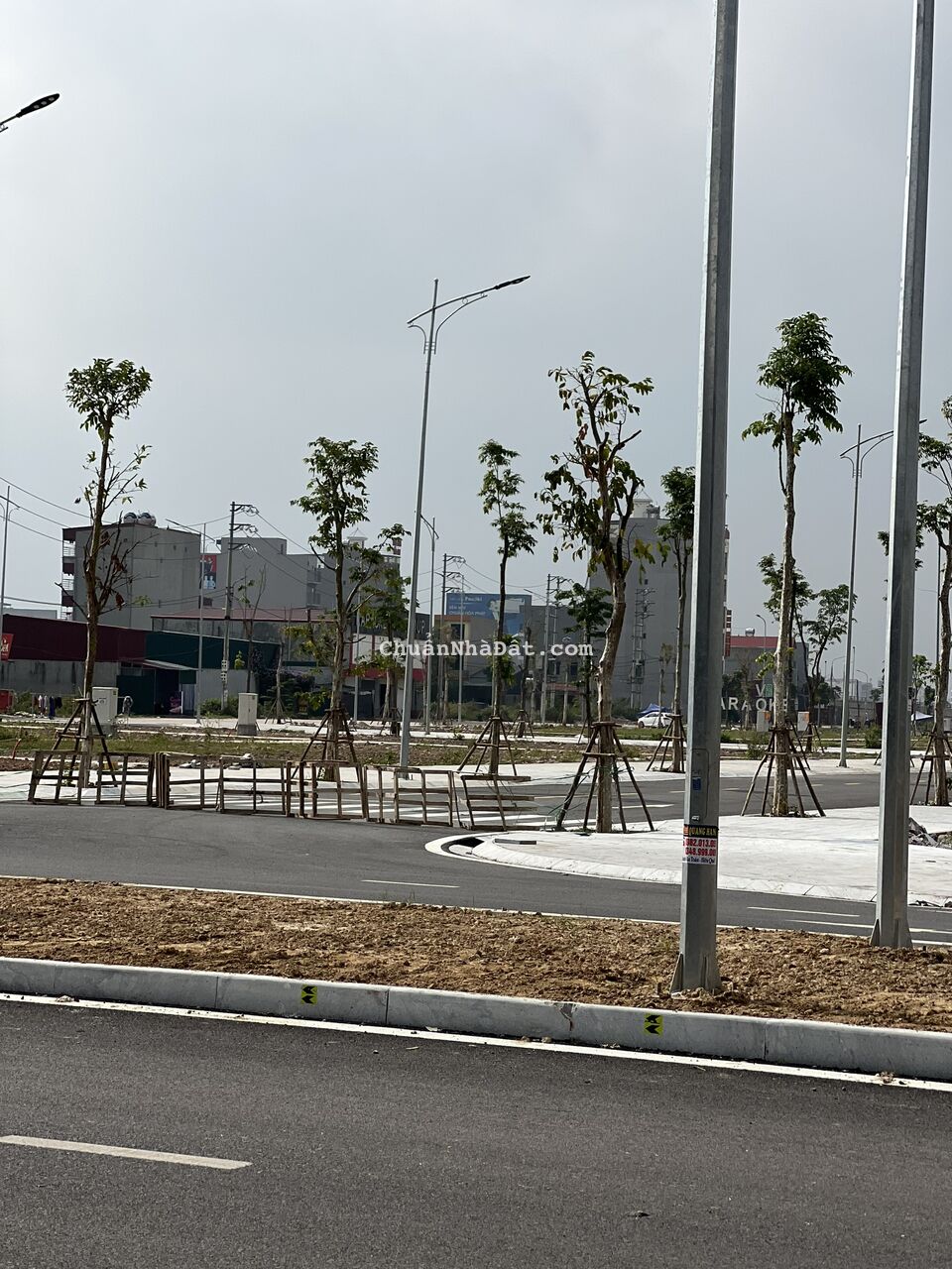 Bán lô Thôn Vàng, trung tâm Bích Động, Việt Yên, 98,8m2 giá tốt.