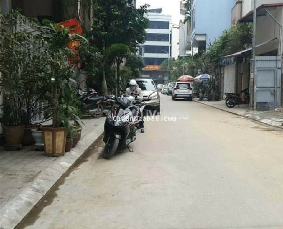 Nhà Đẹp ngõ 603 Lạc Long Quân, Tây Hồ 44m2, 5 tầng, Kinh doanh, Oto, Giá chỉ 15,5 tỷ