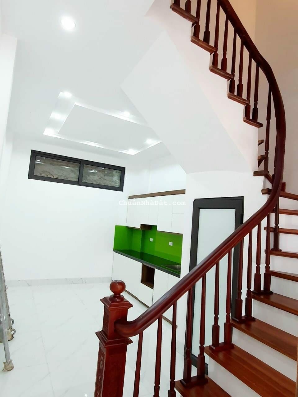 Bán nhà Phú Đô 34m, 5 tầng, nhà mới , ở ngay, 5.3 tỷ