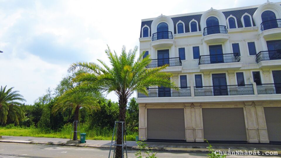 Bán nền nhà 81m2, full thổ cư, mặt tiền Nguyễn Xiển, gần ngã 3 Long Thuận Q9