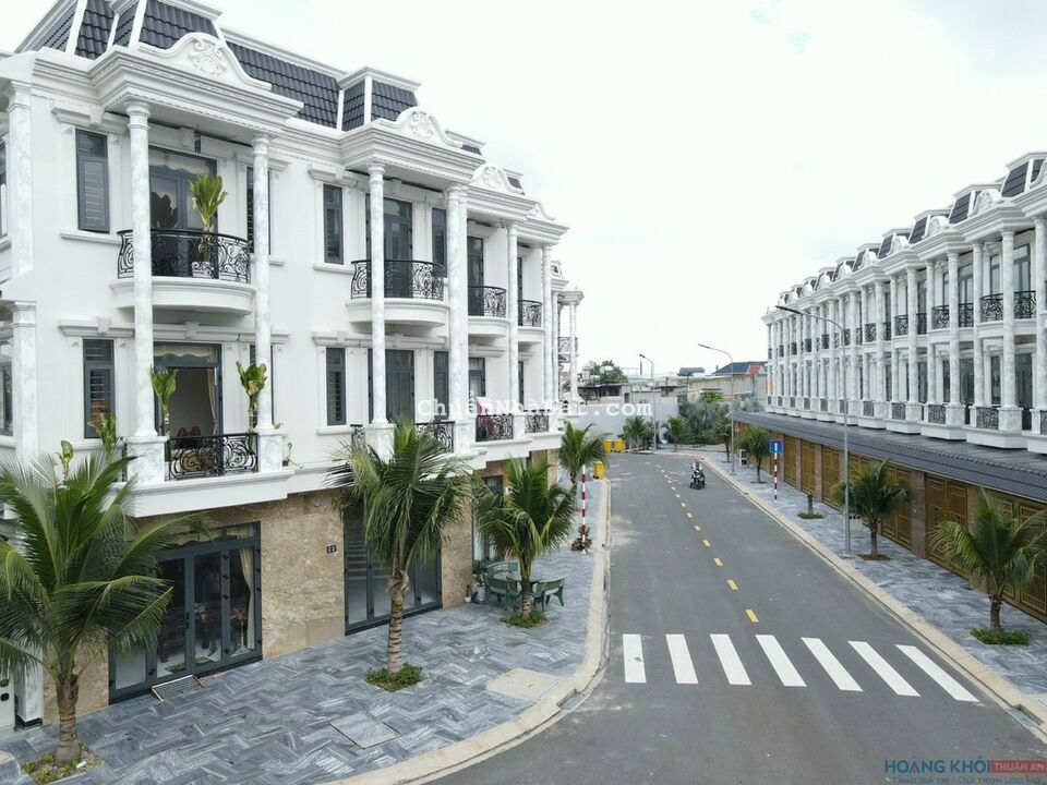 BÁN NHÀ 1 TRỆT 2 LẦU GIÁ RẺ NHẤT KHU VỰC 