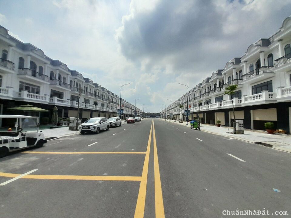 BÁN NHÀ PHỐ LIỀN KỀ 1 TRỆT 2 LÂU GIÁ CHỈ TỪ 1T550TR SỖ SẴN SANG TÊN CÔNG CHỨNG LIỀN TAY