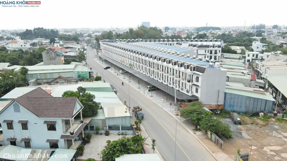 BÁN NHÀ MẶT PHỐ LIỀN KỀ THÍCH HỢP Ở VÀ KINH DOANH GIÁ ĐẦU TƯ