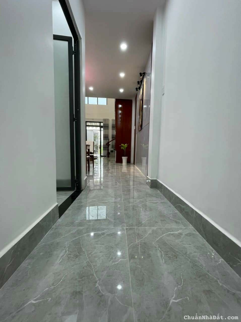 Bán nhà Hẻm 152 Đoàn Thị Điểm, P3, DT 4.7x18.3 Giá rẻ, hỗ trợ vay NH