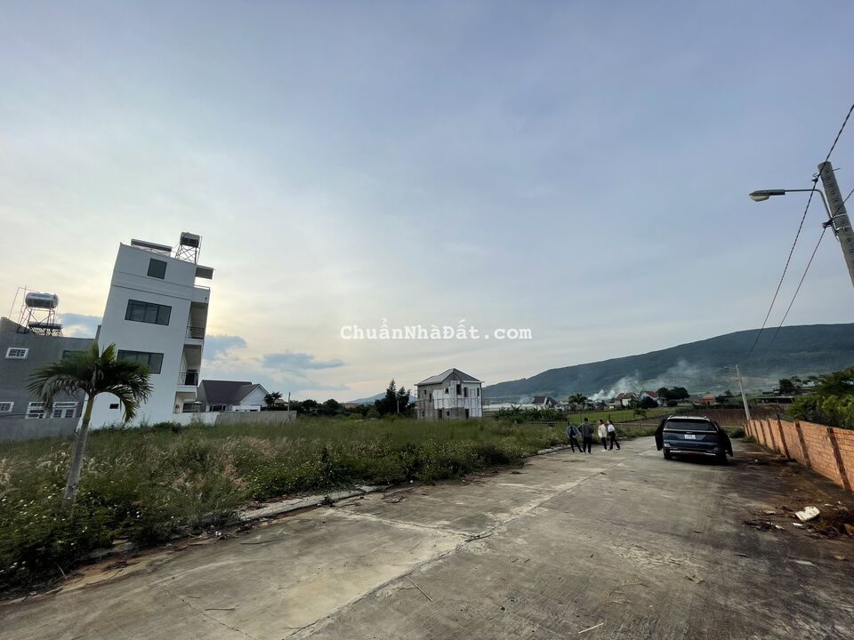 Bán 5x24m sẵn 100m2 thổ cư ngay khu dân cư Quốc Lộ 20, Hiệp Thạnh, Đức Trọng giá 1,45 tỷ