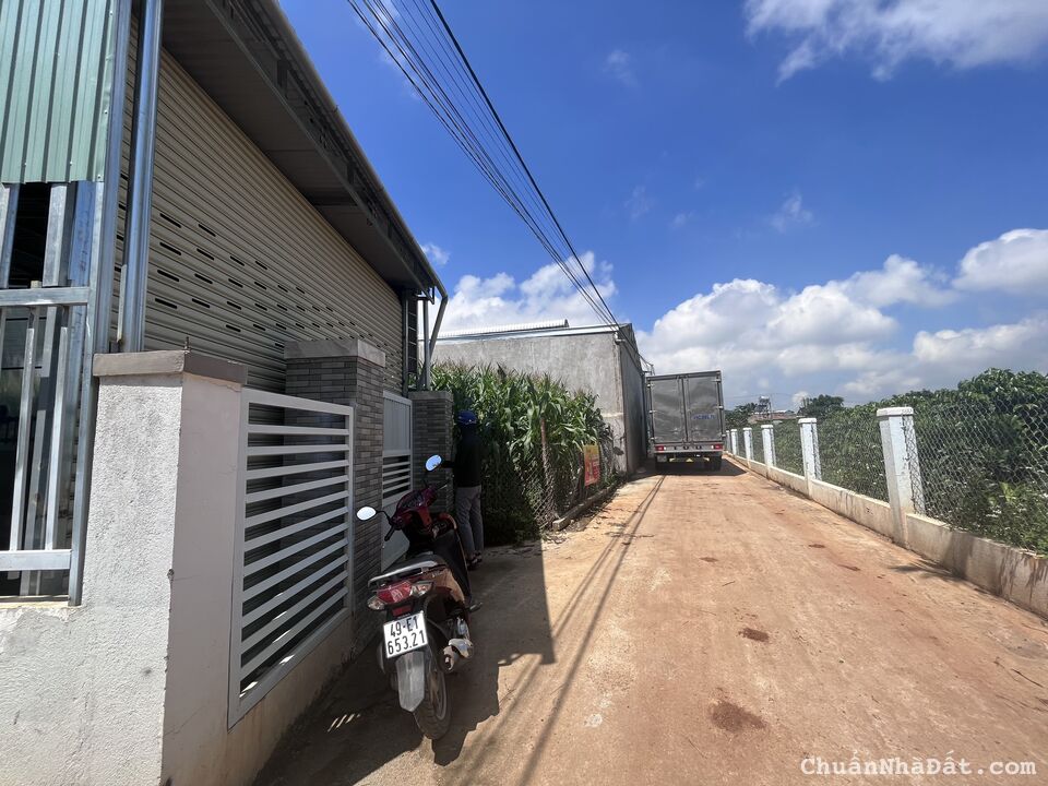 Bán đất sẵn nhà cấp 4 còn mới tại Hiệp Thạnh, Đức Trọng giá 2.35 tỷ