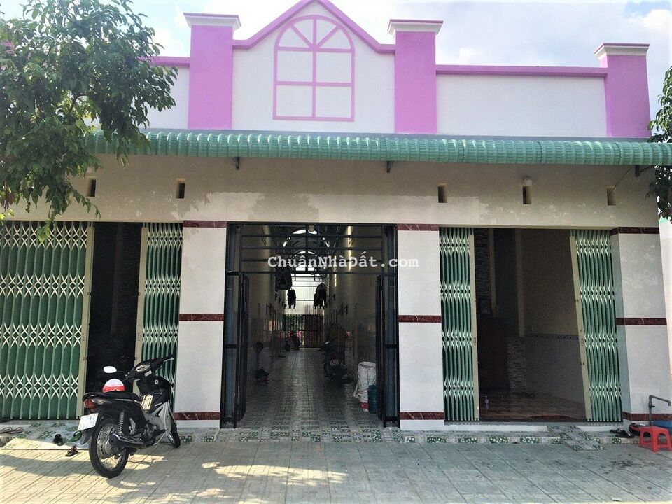 TÔI CHỦ BÁN GẤP 2 DÃY TRỌ VÀ LÔ ĐẤT NGAY KCN VIỆT SING, TIỆN KINH DOANH, SHR, THỔ CƯ 100%