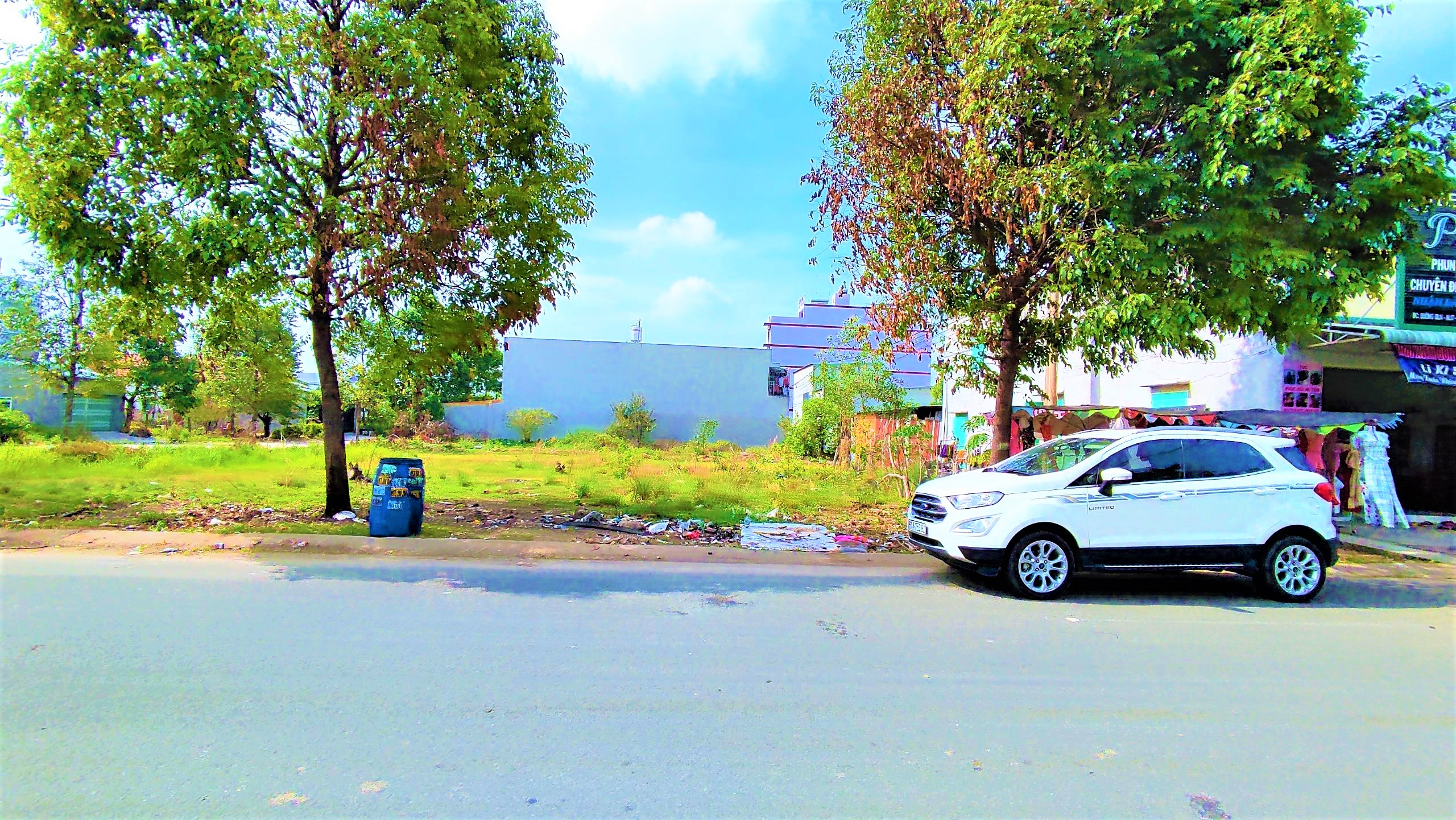 TÔI CHỦ BÁN GẤP 2 DÃY TRỌ VÀ LÔ ĐẤT NGAY KCN VIỆT SING, TIỆN KINH DOANH, SHR, THỔ CƯ 100%