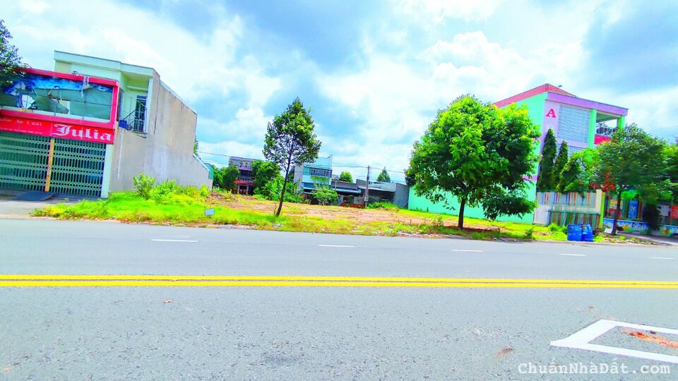 TÔI BÁN GẤP 510m2 ĐẤT SÁT QLO 13,CÁCH HCM 30ph,1,2tỷ T/CU 100%, SHR, ĐƯỜNG NHỰA, SÁT CHỢ