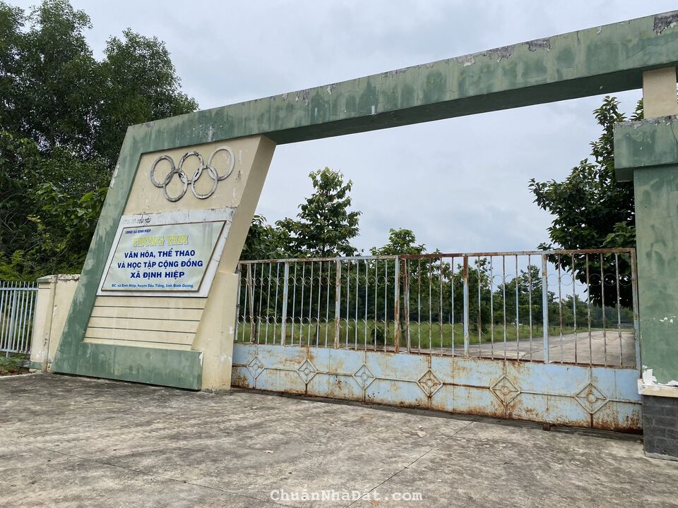 Nợ ngân hàng cần bán nhanh miếng đất 249,5m2, gần Trung tâm hành chính mới 