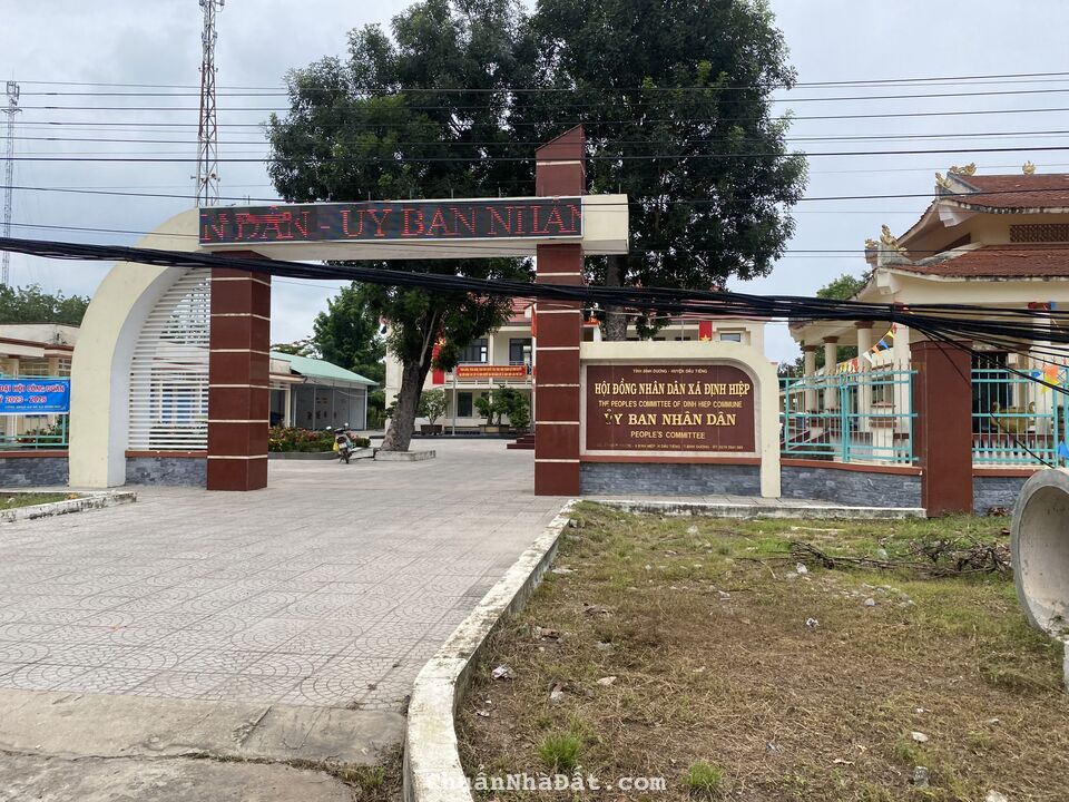 Kẹt tiền bán lỗ miếng đất trung tâm hành chính mới Bình Dương, khu thành ủy, gần đường quốc lộ Kẹt tiền bán lỗ miếng đất trung tâm hành chính mới Bình Dương, khu thành ủy, gần đường quốc lộ