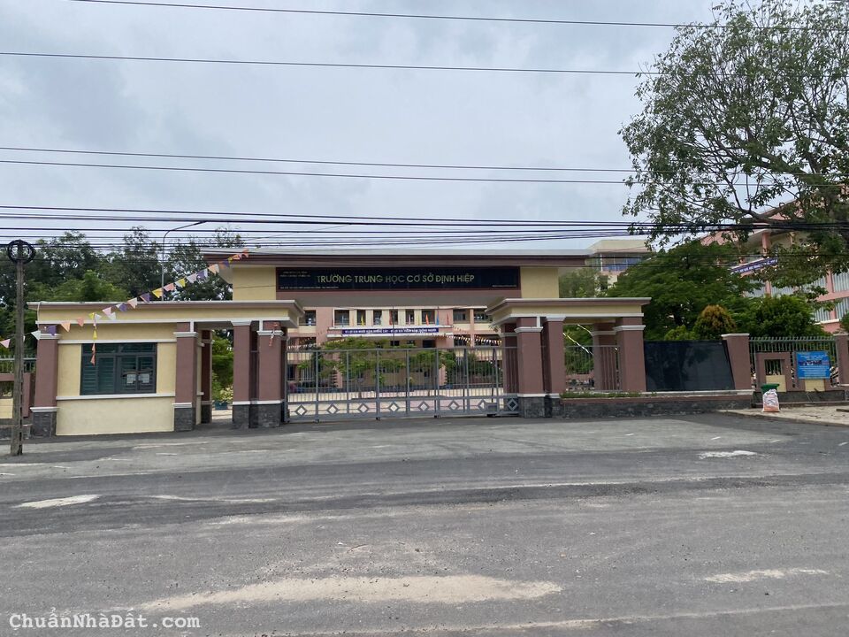 Kẹt tiền bán lỗ miếng đất trung tâm hành chính mới Bình Dương, khu thành ủy, gần đường quốc lộ Kẹt tiền bán lỗ miếng đất trung tâm hành chính mới Bình Dương, khu thành ủy, gần đường quốc lộ