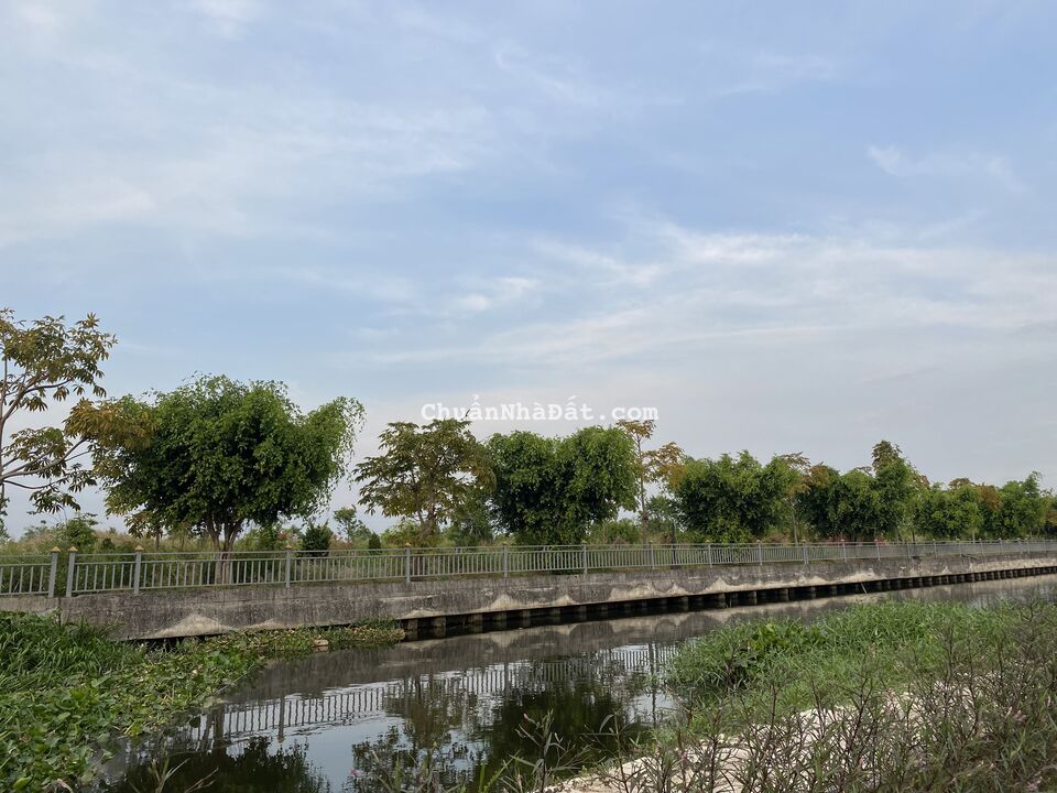 Cần bán miếng đất 81m2, ngay KDC Bình Chiểu, ngay khu chế xuất Linh Xuân