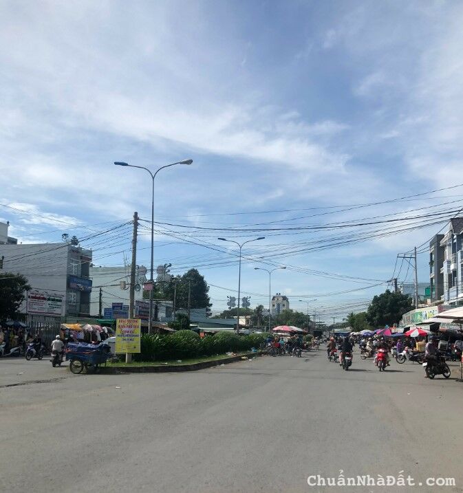 Đất Nền 92m2 Đối Diện Chợ Gò Đen, Bến Lức, SHR