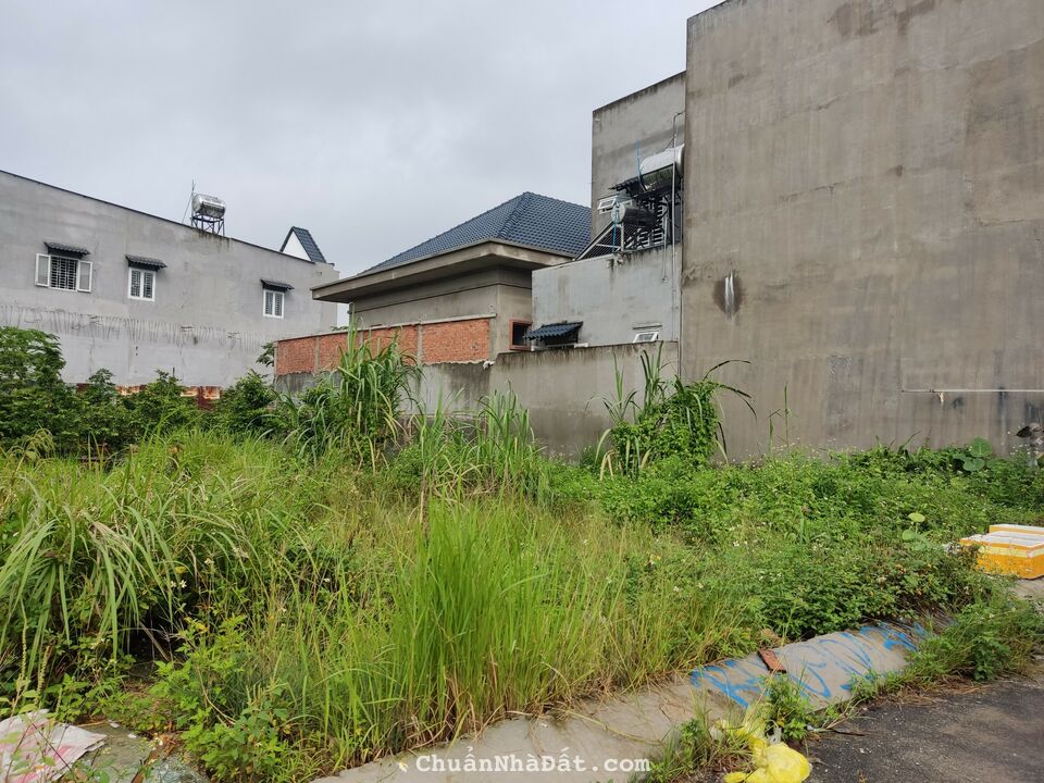 Ra gấp lô đất 70m2 ngay trường Cấp 3 Bình Mỹ Ra gấp lô đất 70m2 ngay trường Cấp 3 Bình Mỹ