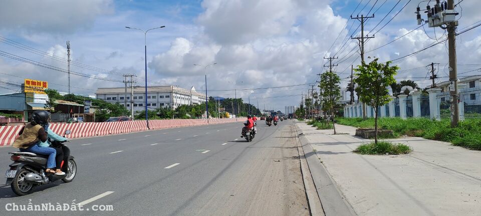 GẤP! GẤP! Giá rẻ nên chủ bán nhanh giá mềm hơn thị trường 300tr