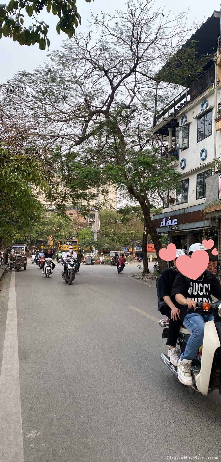 Bán Nhà Trung Tâm Đống Đa, Mặt Hồ Đắc Di 75m2 MT 5,3m 25 Tỷ Cực Đẹp