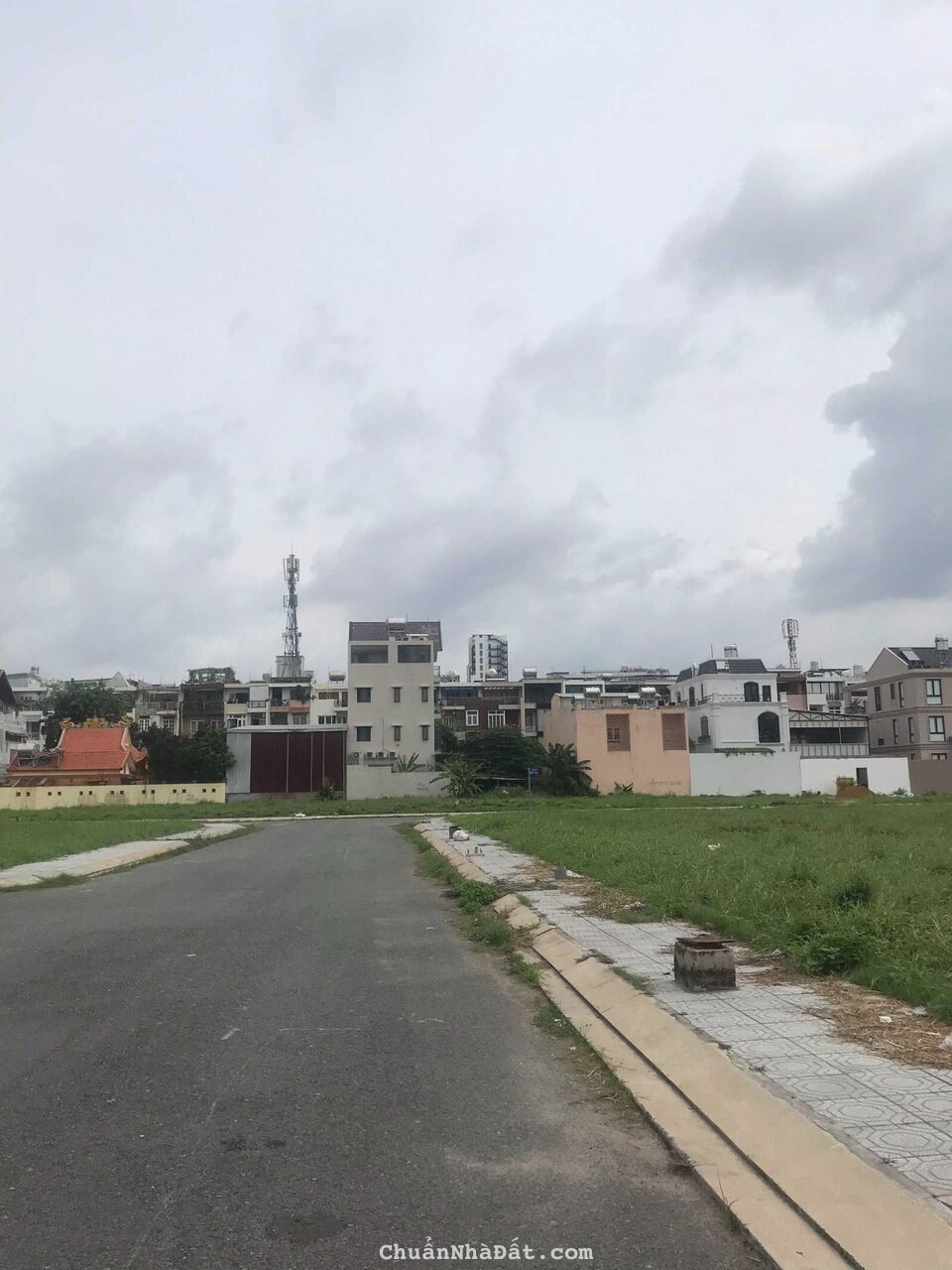 Cần Vốn Đầu Tư Bán Gấp Lô Đất 90m2 Giá 1.8tỷ Ngay GS2 TP.Dĩ An Bình Dương.Sổ Chính Chủ Xây Tự Do