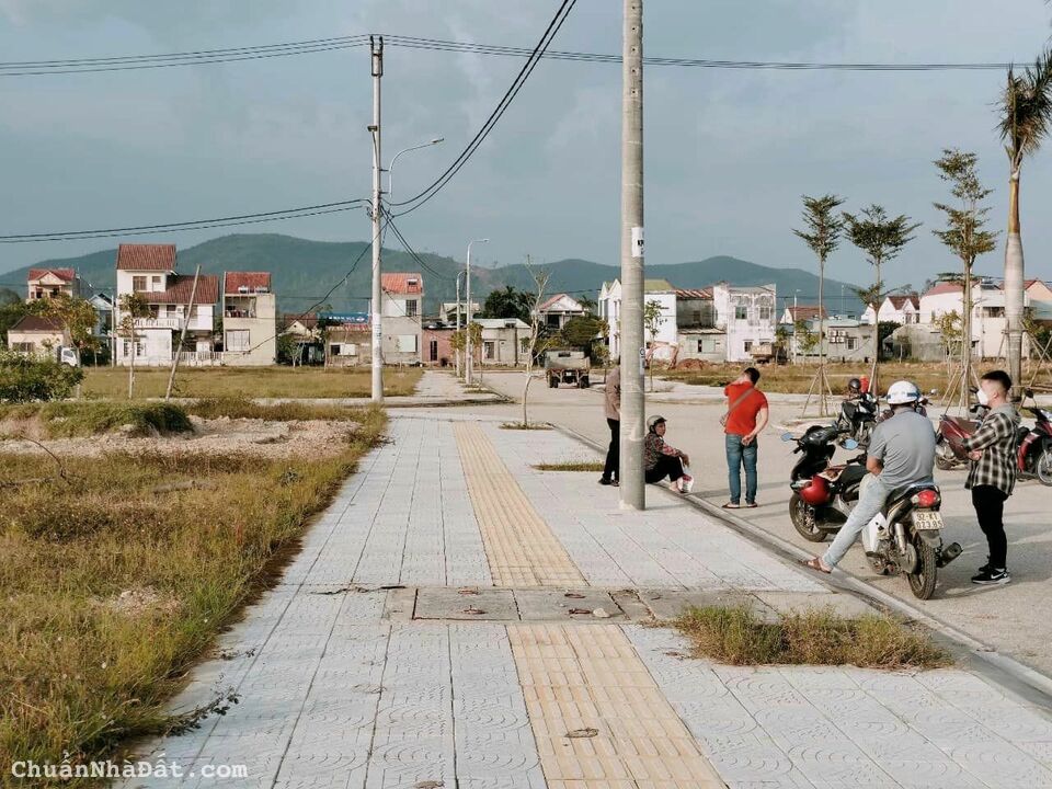 [SIÊU PHẨM] ĐẤT NỀN KHU PHỐ CHỢ ĐÔNG PHÚ ĐẦU TƯ CHỈ TỪ 700 TRIỆU