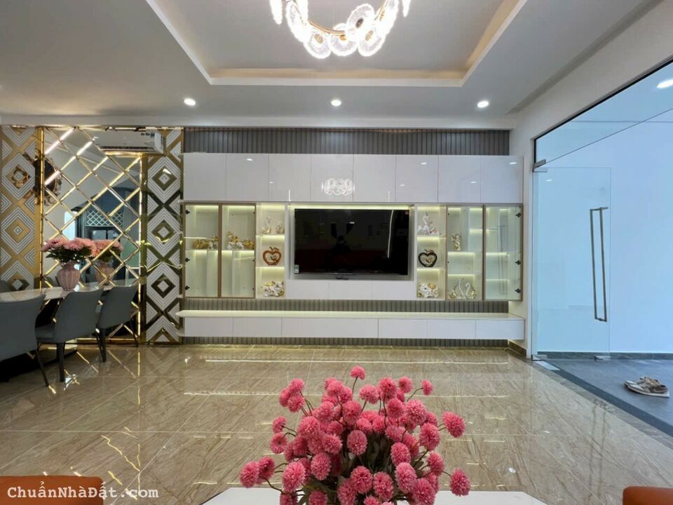 📢📢📢📢📢NHÀ ĐẸP KHỎI CHÊ - ĐƯỜNG XE HƠI KDC HOÀNG QUỐC VIỆT, PHÚ THUẬN, QUẬN 7 (Cách PMH 5 Phút X