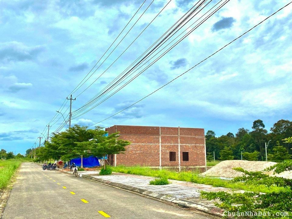 Đại hạ giá lô góc và kề góc MegaCity đường 12m giá siêu tốt chỉ 575 triệu, Sổ đỏ chính chủ Đại hạ giá lô góc và kề góc MegaCity đường 12m giá siêu tốt chỉ 575 triệu, Sổ đỏ chính chủ