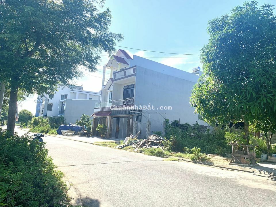 Vỡ nợ! Chấp nhận cắt lỗ lô đất gần chợ đường Hùng Vương giá 671 Triệu, sổ đỏ trao tay Vỡ nợ! Chấp nhận cắt lỗ lô đất gần chợ đường Hùng Vương giá 671 Triệu, sổ đỏ trao tay