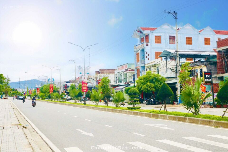 Vỡ nợ! Chấp nhận cắt lỗ lô đất gần chợ đường Hùng Vương giá 671 Triệu, sổ đỏ trao tay Vỡ nợ! Chấp nhận cắt lỗ lô đất gần chợ đường Hùng Vương giá 671 Triệu, sổ đỏ trao tay