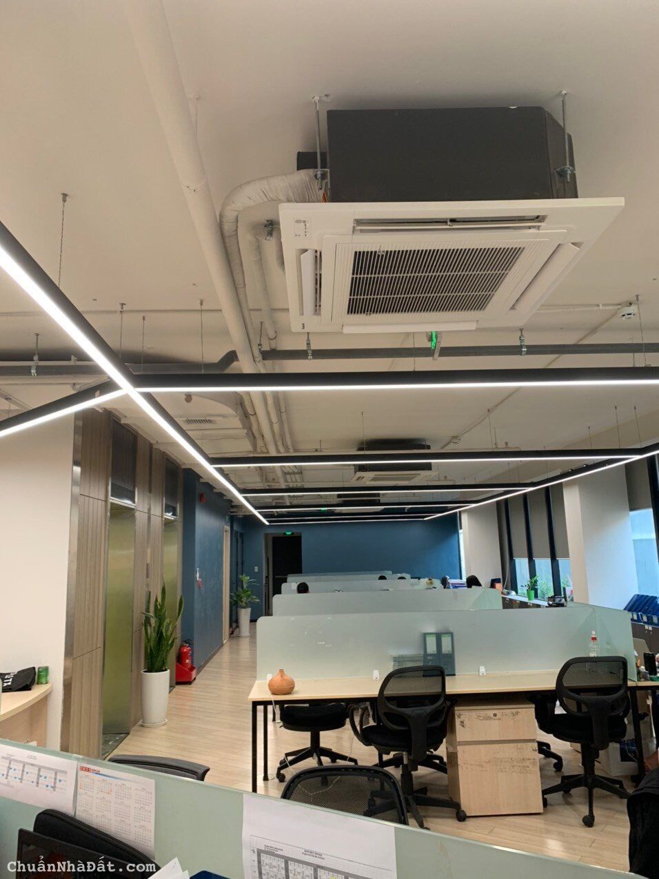 Rất gấp, kẹt tiền cần bán CN đường Vườn Chuối, Q.3, DT: 13x15m,1 Trệt 1 Lầu , Gía: 60 Tỷ.