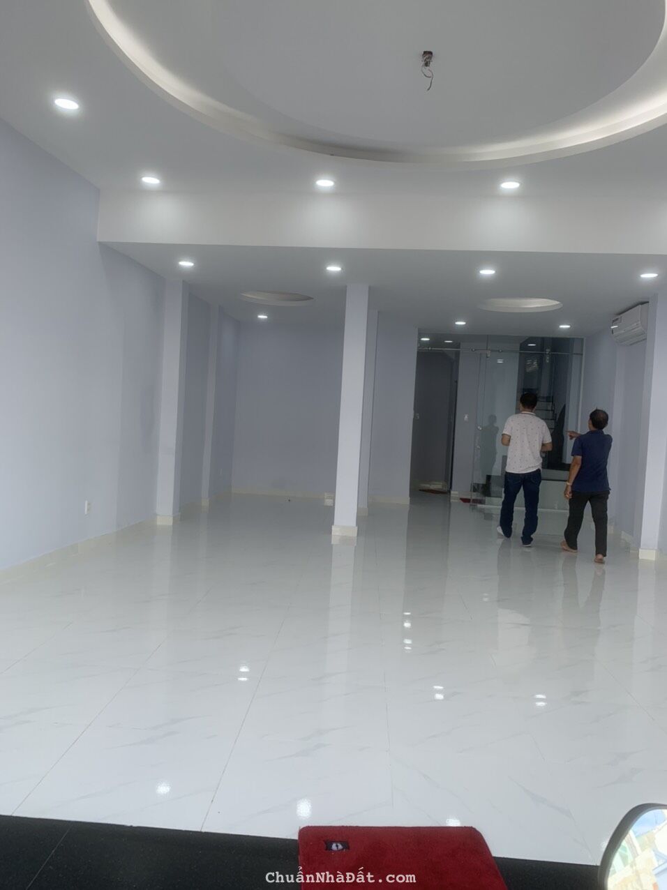 Bán gấp trong tháng đường Nguyễn ĐÌnh Chiểu , Q.3, DT: 4x15m, 4 Tầng , 32 Tỷ.